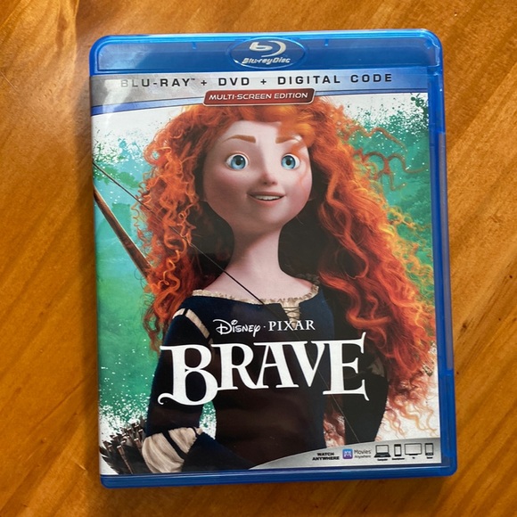 Disney Brave DVD + Blu-ray - Picture 1 of 3